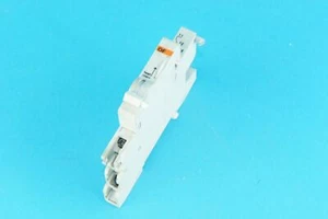 Merlin Gerin Multi 9 OF 26924 1 changeover auxiliary contact 3A 415 VAC for C60 - Picture 1 of 1
