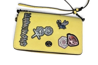 Bolso Bandolera Dinky NUEVO CON ETIQUETAS COACH X DISNEY Dark Fairytale BLANCANIEVES Girasol  Foto 1 de 4