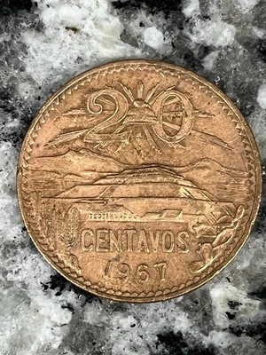1967 20 Centavos Teotihuacan Mexican Coin KM 440 Bronze Circulated 28.5 mm Ø - Image 1 of 2