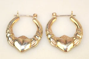 STERLING SILVER PUFFY CLADDAGH PIERCED HOOP EARRINGS 1.25 INCHES LONG SNAP BARS - Bild 1 von 4