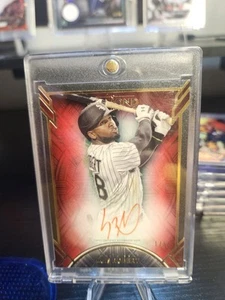 2021 Topps Diamond Icons Red Ink Autographs Luis Robert #RI-LRO Red /5 (AU) - Picture 1 of 3