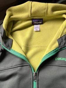 Giacca Patagonia uomo grande verde chiaro scuro full zip cappuccio tasche escursionismo - Foto 1 di 11