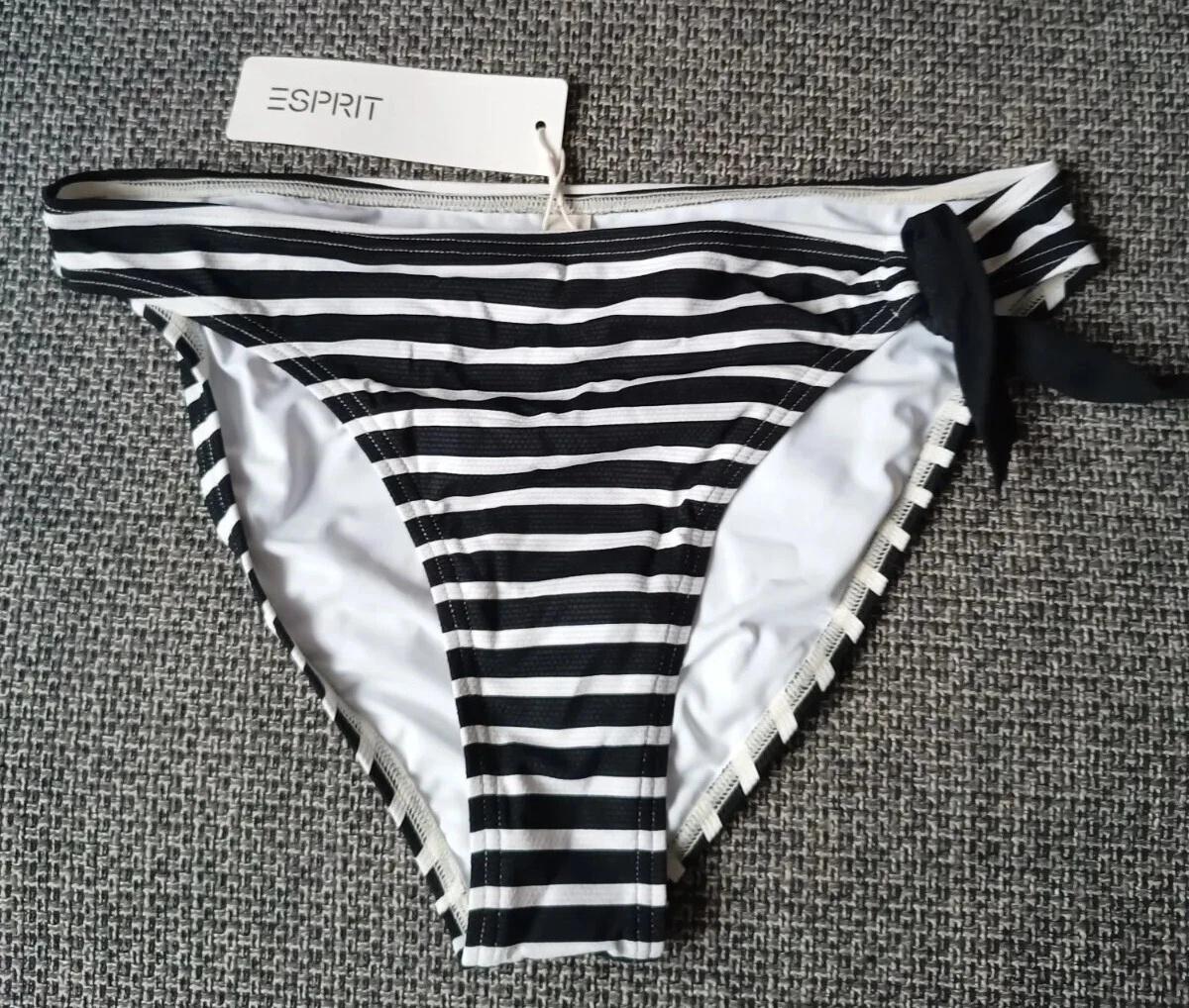 ESPRIT Damen Bikini Brela Beach – Dark Red, Bügel-Top Aus Recycelter Mikrofaser