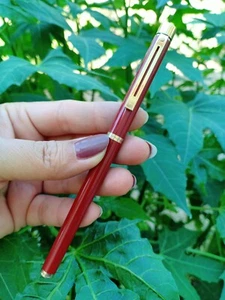 TARGA DELGADA SHEAFFER DE COLECCIÓN 1021S ROJO IMPERIAL 14K ""M"" CONDICIONES USADAS - Imagen 1 de 12