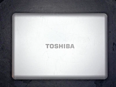 Toshiba Satellite L455D AMD Sempron SI-42 15.6" 2Gb DDR RAM 250GB HDD WINDOWS7 - Image 1 of 4