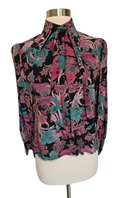 Blusa de grife francesa vintage feminina dos anos 70 com botão de amarração no pescoço camisa frontal tamanho 38 - Imagem 1 de 4