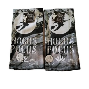 Juego de 2 toallas de cocina Hocus Pocus Dee Designs hogar embrujado bruja doble propósito - Imagen 1 de 5