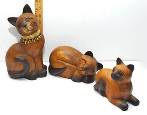 Vintage Hand Carved Wooden Cats MCM Three Figurines 3 Sizes Adorable - Picture 1 of 5