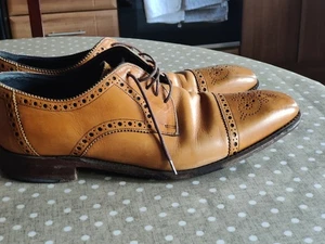 Men's LOAKE CLASSIC " BRYON " Tan Calf Leather Brogue Shoes. UK Size 9. - Picture 1 of 14