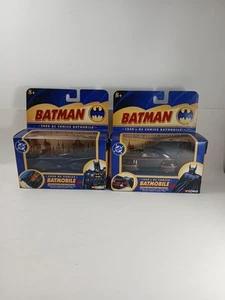 BATMAN COLLECTIONS CORGI 1940s BATMOBILE, 2000 BATMOBILE DC COMIC 1:43 SCALE - Picture 1 of 5