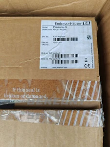 FDU91-RG2AA Ultraschallsensor FDU91-RG2AA Neu Schneller Versand per Fedex/DHL/UPS - Bild 1 von 4