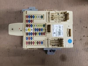 17 18 19 SANTA FE Cabin Fuse Box ID# 91950B8600 - Picture 1 of 6