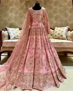 Estilo indio Chinnon seda Salwar Kameez con red Dupatta para uso de recepción - Imagen 1 de 9