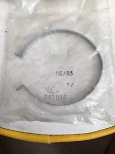 Hoover Clamp Band 049044 - Picture 1 of 2