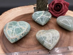 Green Moonstone Hearts Crystal Large Puffy Heart Lot - Picture 1 of 7