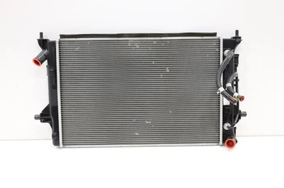 KIA SOUL 2020-2025 2,0 L motor refrigerante radiador de refrigeración OEM 25310J3050 Foto 1 de 4