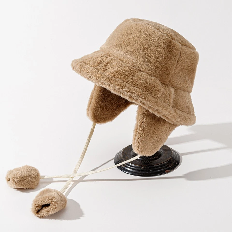 Sombrero de cubo de piel esponjosa - Cálido pescador felpa sombrero de invierno para mujer grueso peludo imitación⇓ Foto 1 de 4