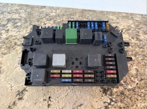 Mercedes W221 S550 S600 2007-2009 Front Sam Fuse Relay Module A221 540 22 50 - Picture 1 of 7
