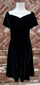 Mujer Vintage Años 80 Topacio Terciopelo Negro Fuera del Hombro Ajuste y Acampanado Talla 10 - Imagen 1 de 10