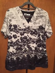 Ladies GREY'S ANATOMY black & white floral short sleeve V-Neck scrub top size L - Picture 1 of 6