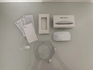 Apple Magic Mouse Lightning To USB-C. - Picture 1 of 13