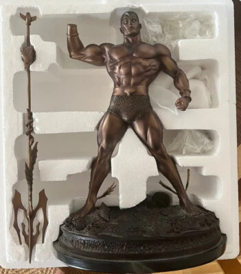 BOWEN Statue Namor faux bronze Marvel Comme Neuf - Photo 1/4