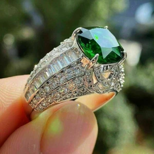 4.80Ct Cushion Cut Green Emerald Men's Engagement Ring 14K White Gold Plated - Picture 1 of 7