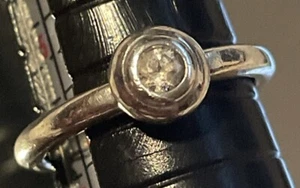 James Avery Sterling Silver Remembrance Ring Lab Created White Sapphire SZ 5.5 - Picture 1 of 11