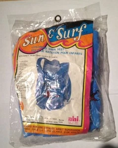 Spiderman Sun & Surf Swim Vest (canadian) by Ahi - Picture 1 of 6