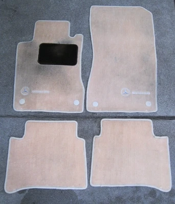 2003-2006 Mercedes-Benz W211 E CLASS E320 E500 Floor Mat Set of 4 OEM Beige Foto 1 de 4
