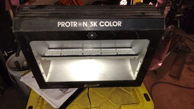 Elation PROTRON3K 900W LED Strobe Effect Light - White - Image 1 of 3