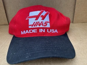 Sombrero HAAS Vintage Rojo Negro Bordado Hecho en EE. UU. Gorra Snapback - Imagen 1 de 3