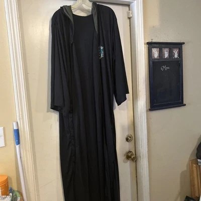 Harry Potter Slytherin Bata Adulto Halloween Disfraz Con Capucha Negro Verde 47" Capa Foto 1 de 4
