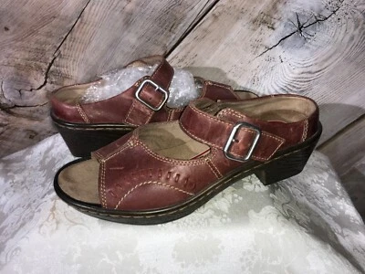 Klogs open toe leather slide sandals size 7.5 red………….o - Image 1 of 4