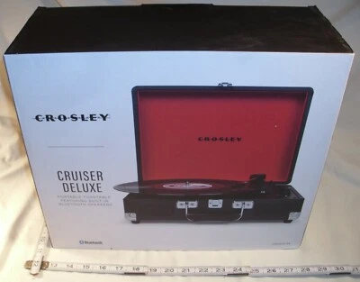 CROSLEY CRUISER DELUXE 3 SPEED RECORD PLAYER WITH BLUE TOOTH NEW IN BOX IN BLACK - Image 1 of 4