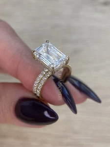 IGI Certified Diamond Engagement Ring VVS2 E Emerald 4.50 Ct Lab Created Special - Picture 1 of 4
