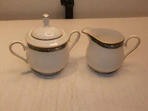Lenox Kelly Pattern Creamer and Sugar Bowl - Picture 1 of 5