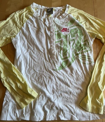 NIKE Y2K EMBROIDERED LOGO YELLOW LONG SLEEVE GRAPHIC T SHIRT SZ L 12-14 - Image 1 of 4