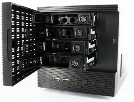 CFI A-7879 V2 Mini-ITX Gehäuse (4x 3.5" NAS, 1x 2.5", Hot-Plug, 1x PCI, 250W) - Bild 1 von 1