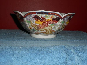 Vintage Japanese IMARI WARE Porcelain Noodle Soup Bowl Lotus Flowers Birds Japan - Picture 1 of 12