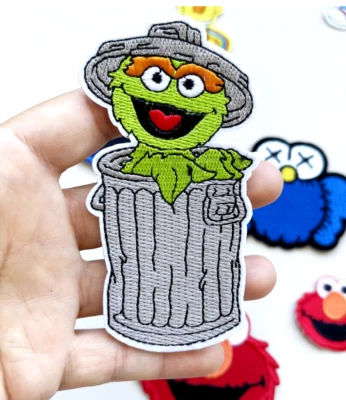 UB OSCAR THE GROUCH - SESAME STREET - Embroidered Iron-On/ Sew-On Patch
