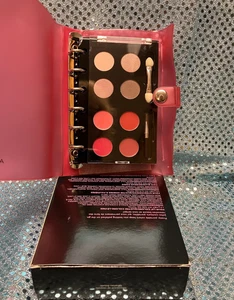 AVON GET ORGANIZED BEAUTY AGENDA  SPRING Eyes, Lips, Face Blush & Powders - NOS - Picture 1 of 3