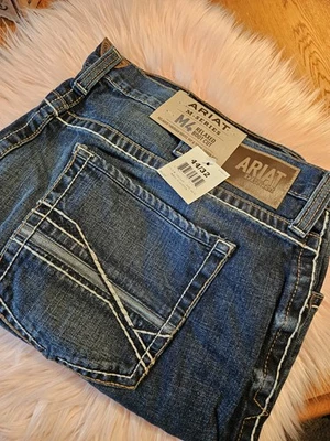 Jeans para hombre Ariat 44x32. Nuevo con etiquetas. Corte bota relajado serie M Foto 1 de 4