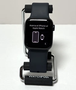 Apple Watch SE 2nd Gen 40MM Midnight Aluminum Sport Band A2726-Unlocked - Picture 1 of 6