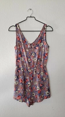Mameluco Urban Outfitters Nuevo Talla Pequeña Floral Malva Primavera Verano Boho Chica Foto 1 de 3