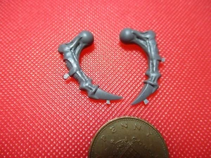 Warhammer 40k Tyranid Carnifex Trygon Mawloc Mandibles Spikes Bits Box - Foto 1 di 1