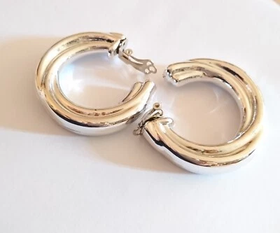 Ohrclips Clips Ohrringe silberf Creolen fast 1 cm breit gut 4,5  cm lang Ohrklip - Bild 1 von 3