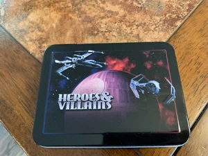 Star War Collectible CCcar Tin with 2 Card Packs Heroes & Villains 2010 - Picture 1 of 4