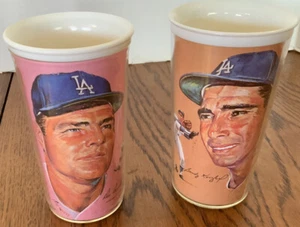 Rare 1960s Don Drysdale & Sandy Koufax Union 76 Plastic Drinking Cups - Picture 1 of 4