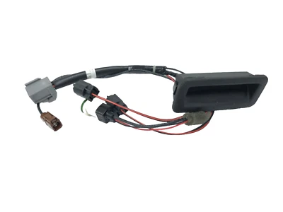 Genuine Land Rover Discovery 4 2010 - 2016 Rear View Camera Wire LR071911 - Image 1 of 4